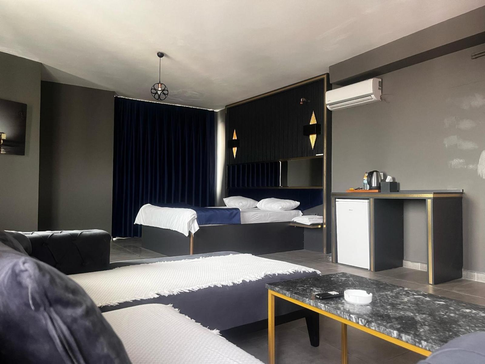 216 Hill Suites Istanbul Bagian luar foto